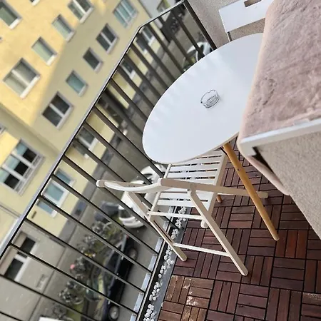 Koelner Stillvolle Apartment Cologne